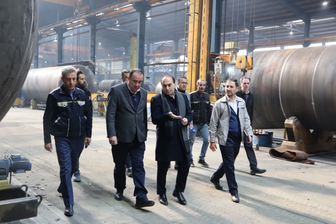 بازدید میدانی مدیرکل صمت آذربایجان غربی از اروم تریلر